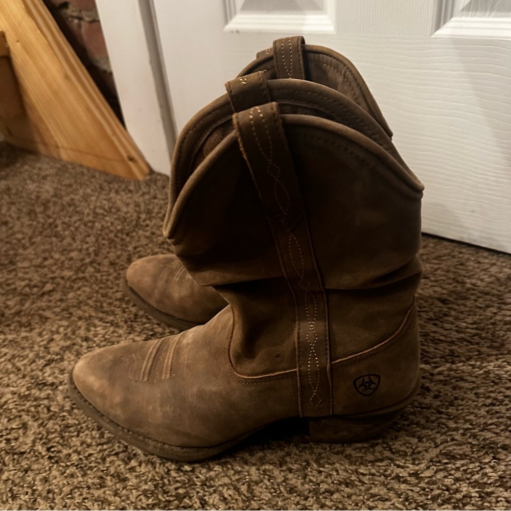 Ariat Womens Boots size 7.5